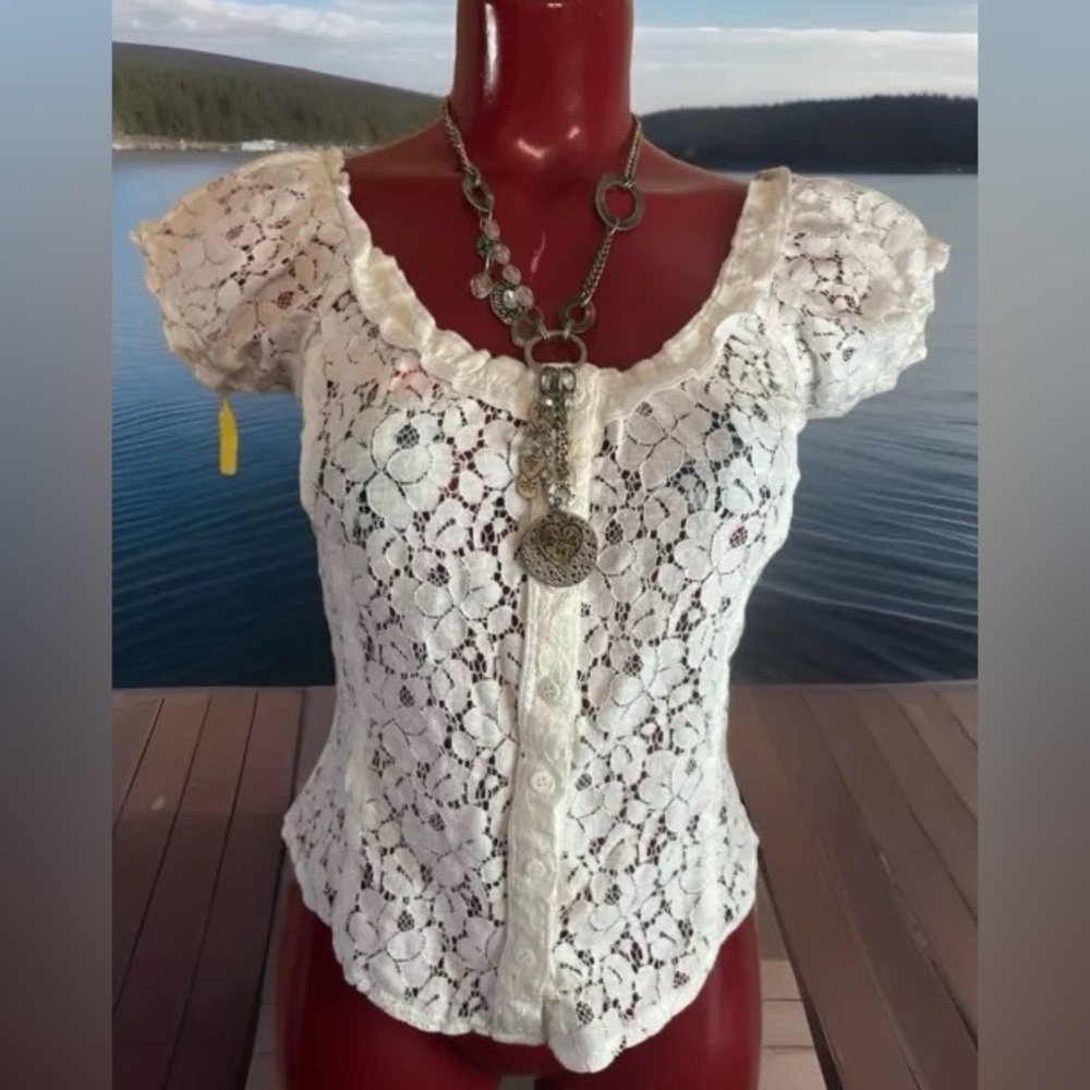 Almost Famous Woman’s Top medium White Lace Texture Sexy Juniors